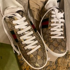 Gucci Ace Bee Sneaker